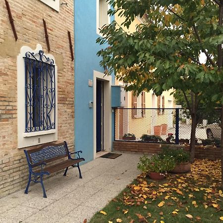 Vila La Casa Della Cicogna Una Casa Al Mare Ideale Anche Per Gli Impegni Di Lavoro O Studio Bellocchi Exteriér fotografie